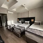 Grand Hotel