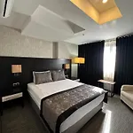 Grand Hotel