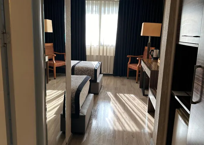Grand Otel