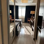 Grand Hotel