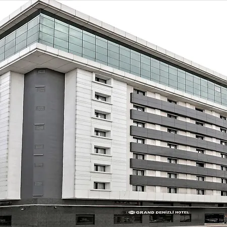 מלון Grand דניזלי