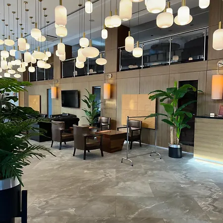 מלון Grand דניזלי