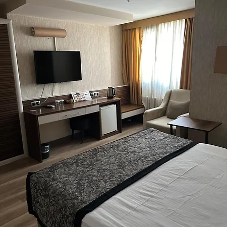 Grand Hotell 3*