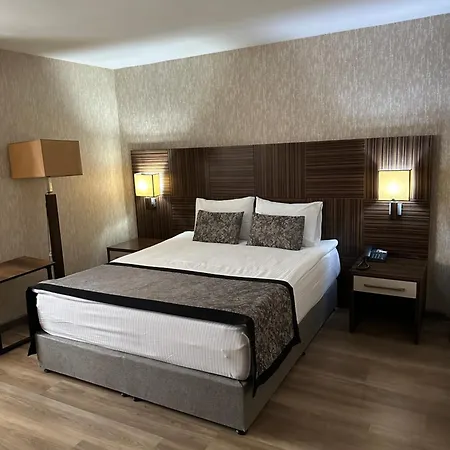 Grand 3* דניזלי