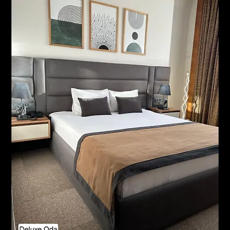 Hotell Grand 3*