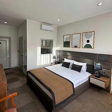 Grand Hotell 3*