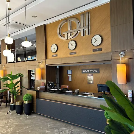 Hotel Grand